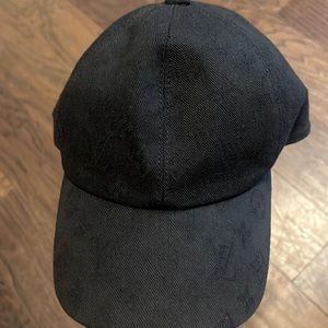 Louis Vuitton Hat Monogram